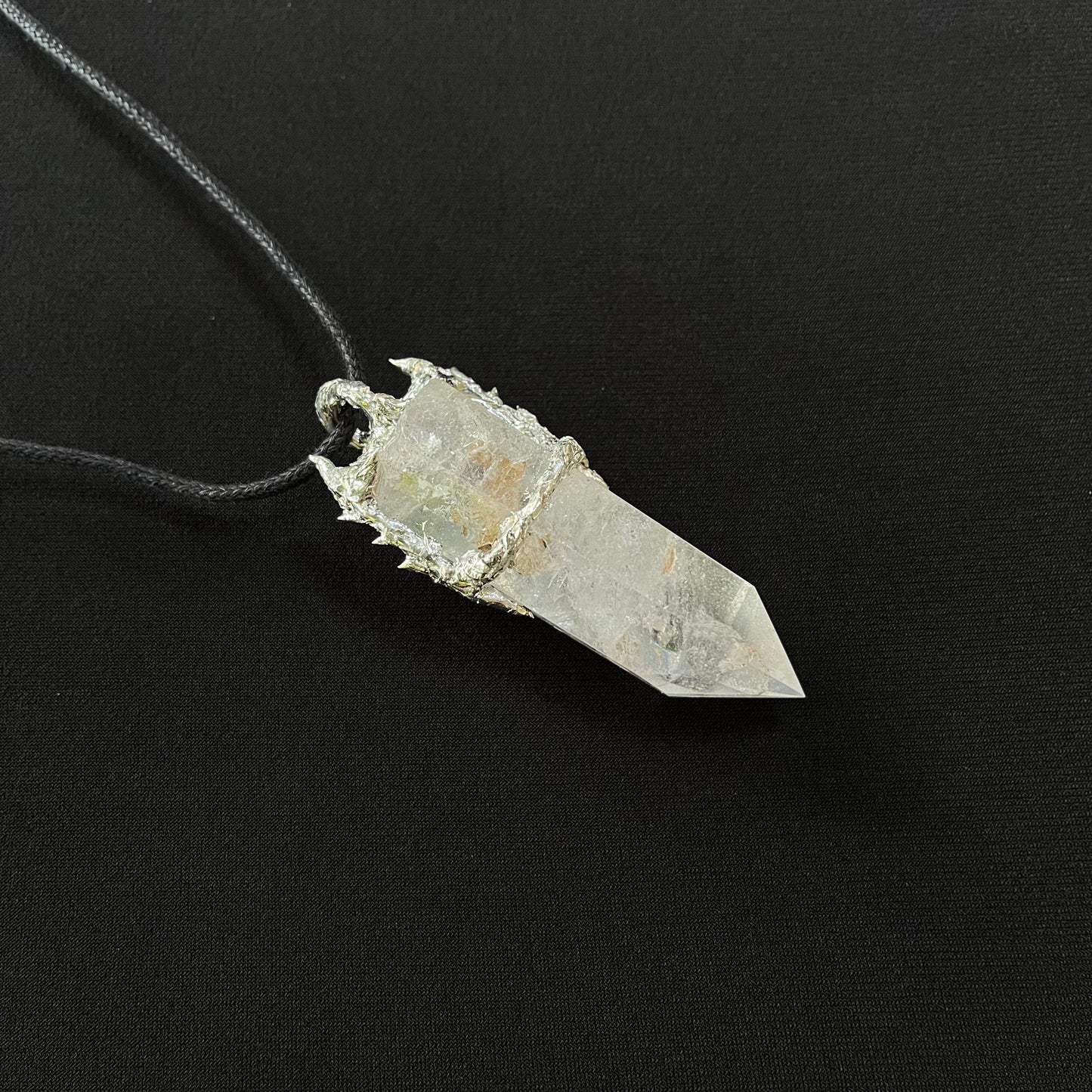 POINTE.DE.QUARTZ